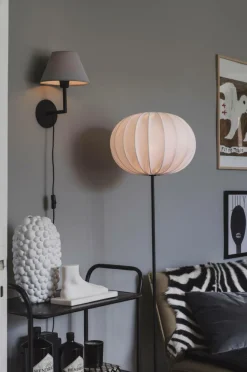 BASE Golvlampa