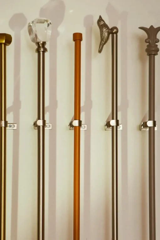 BASIC Gardinstång 134-180 Cm