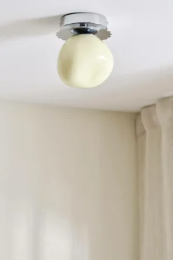 BON Taklampa