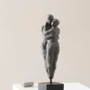 HUGGERS Skulptur
